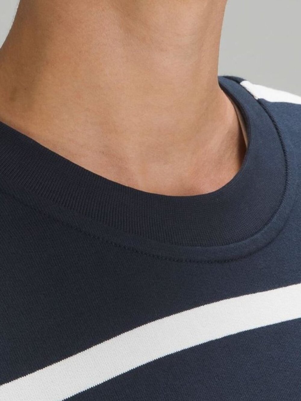 Lululemon Perfectly Oversized Cropped Crew Navy White Stripe Sweatshirt size 4 - Picture 4 of 8